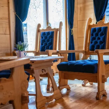 Ze Hej Z Sauna Lub Kominkiem