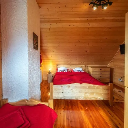 Ze Hej Z Sauna Lub Kominkiem * زاكوباني